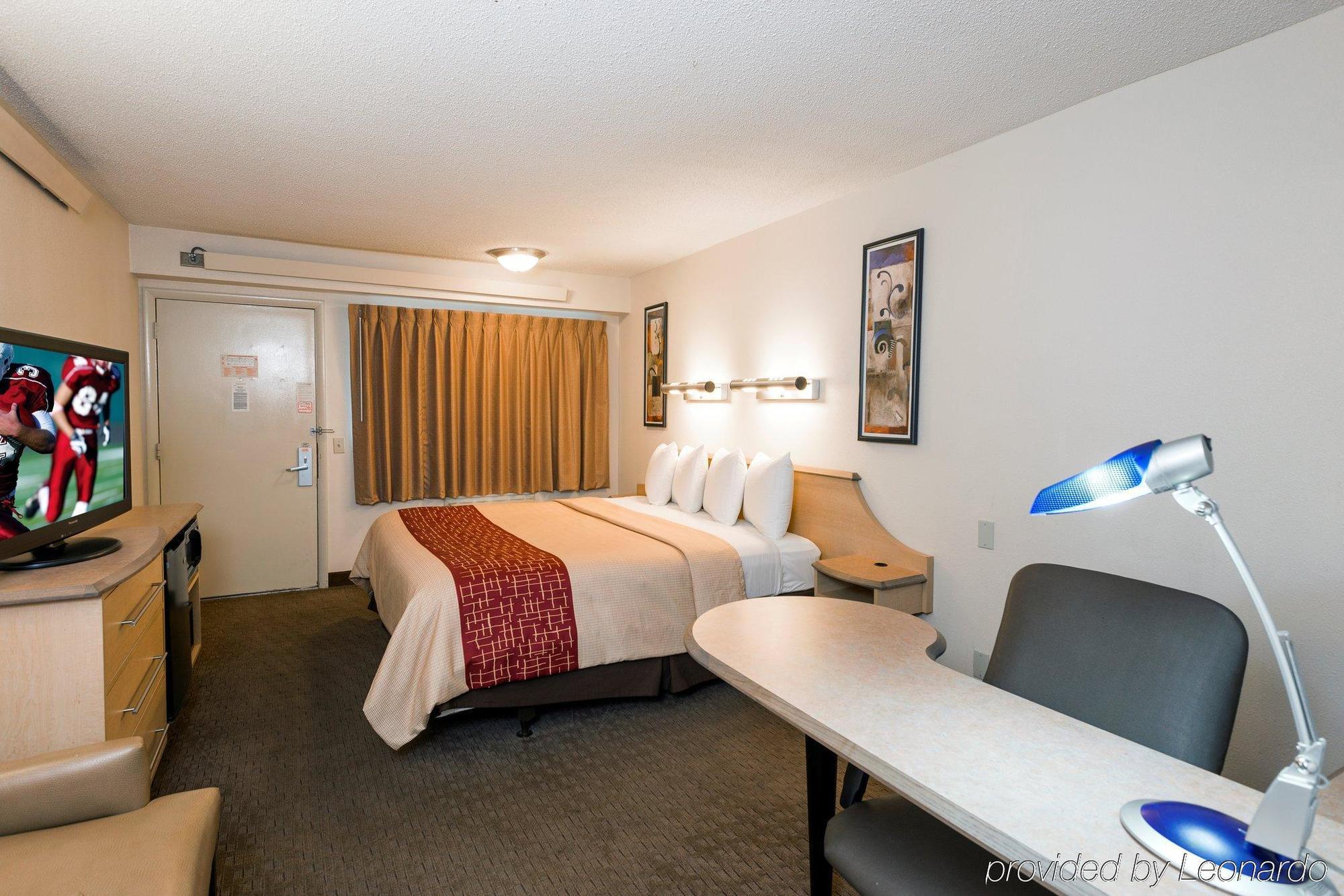 Red Roof Inn Detroit-Rochester Hills/ Auburn Hills Esterno foto